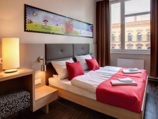 Meininger Mitte Hotel Berlino